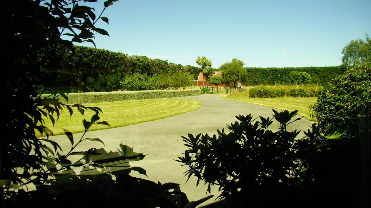 Tuscany Downs Estate Darfield Exterior foto