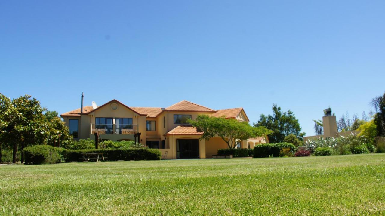 Tuscany Downs Estate Darfield Exterior foto